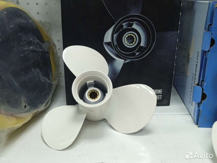 Винт для лодочного мотора