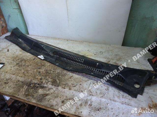 Решетка стеклоочистителя (Дождевик) Nissan Primera