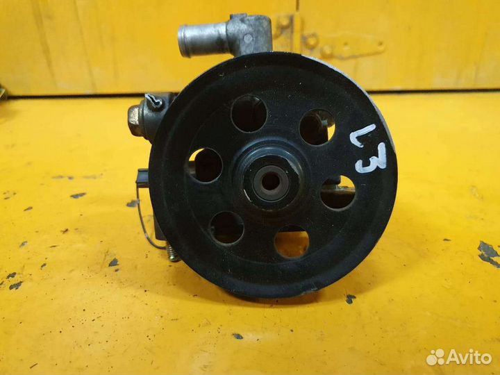 Насос гур mazda L3 2.3 MPV