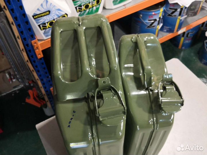 Канистра металлическая для бензина 10 л Орша