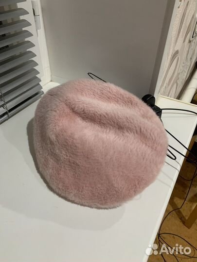 Беретка зимняя женская