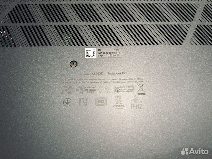 Asus vivobook pro 15 oled core i7 K6500Z