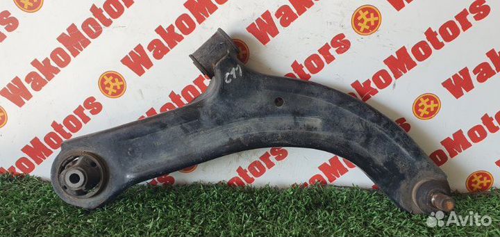 Рычаг подвески нижний передний правый Nissan Tiida