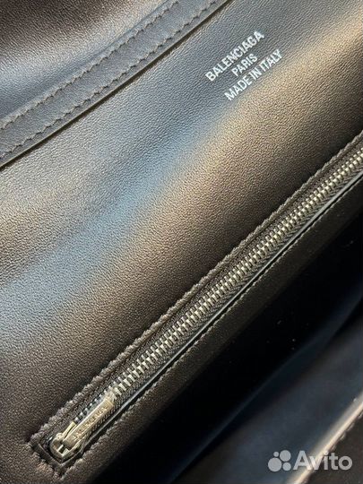 Сумка Balenciaga Rodeo medium