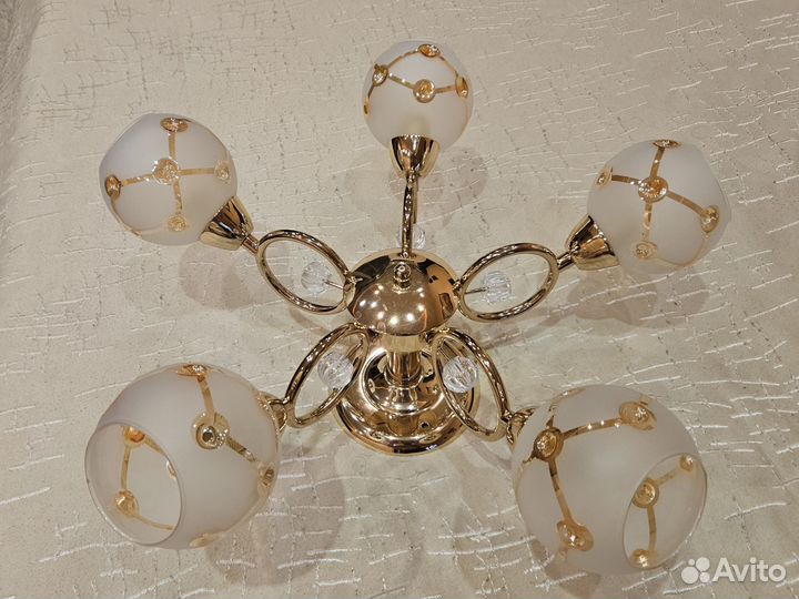 Люстра потолочная бу