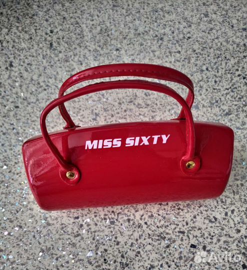 Очкешник Miss SixtY оригинал