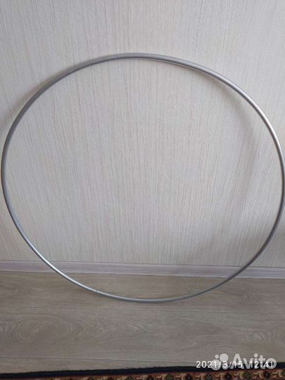 Спортивный инвентарь СССР,обруч,ракетки,лыжи