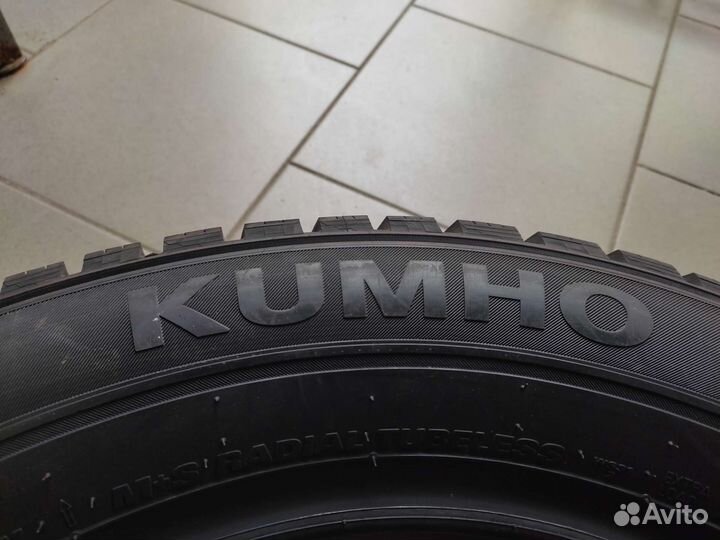 Kumho WinterCraft SUV Ice WS31 225/60 R17 103T