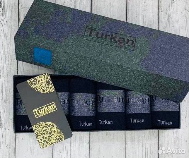 Носки в коробке