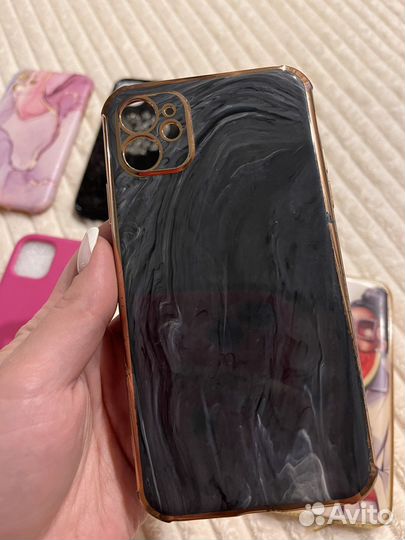 Чехлы на айфон 11