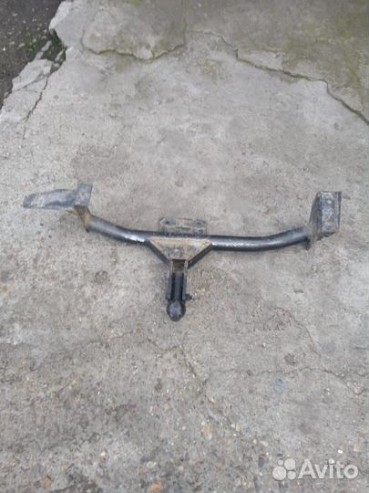 Фаркоп на ваз 2110