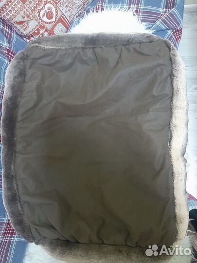 Лежанка для собак