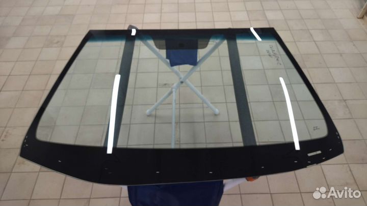 Лобовое стекло, замена