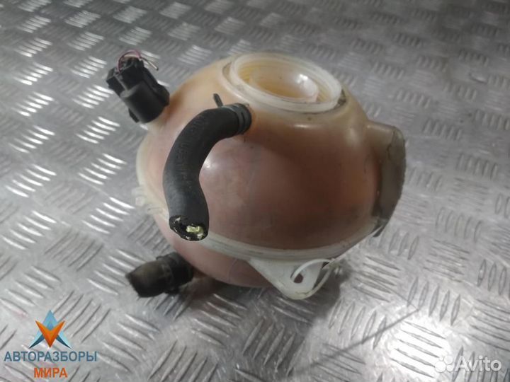 Бачок расширительный Skoda Octavia 2 (A5) 2004