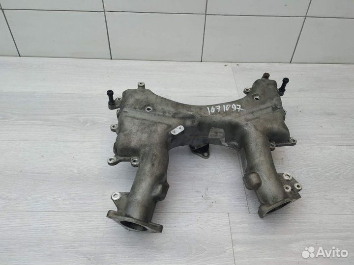 Впускной коллектор 057145762N Audi Q7 4L 2005-2015