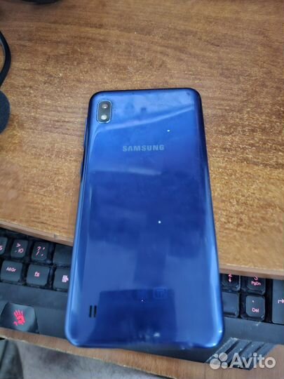 Samsung Galaxy A10, 2/32 ГБ
