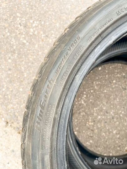 Yokohama BluEarth Winter V905 225/40 R18 92W