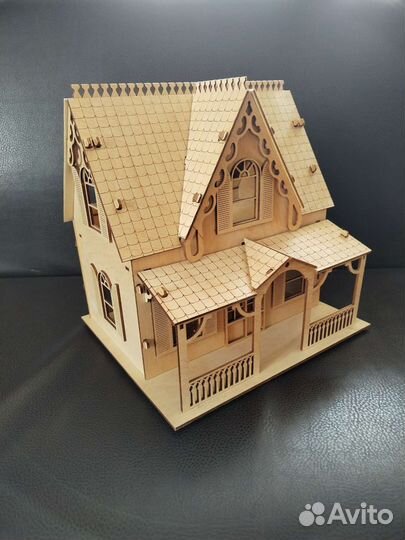 Домик кукольный