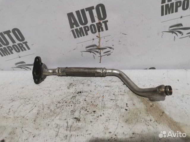 Трубка Volkswagen Touran 1T3 2012