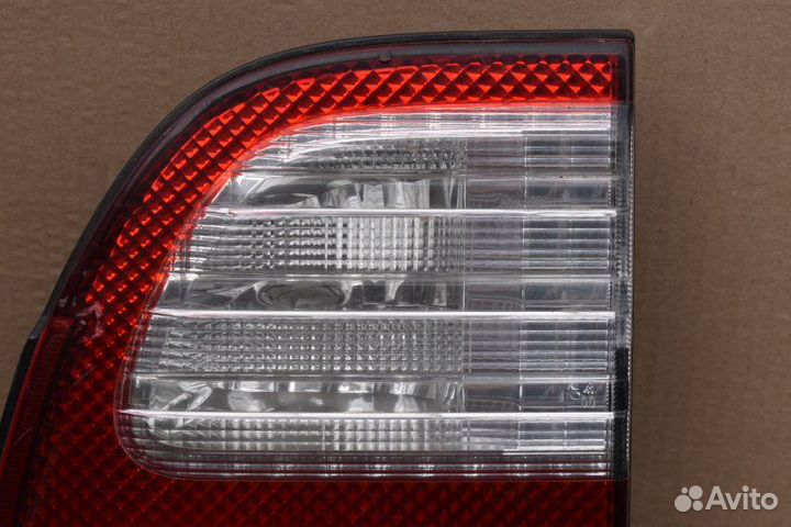 Фонарь задний правый Lexus Lx470 2 поколение