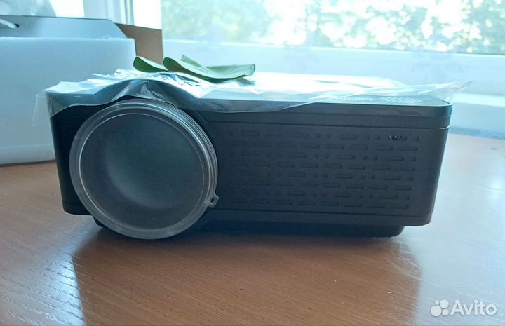 Мультимедиа проектор