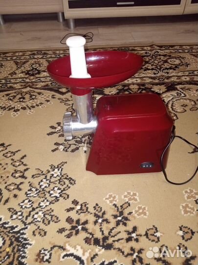 Электромясорубка бу
