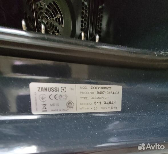 Встраиваемый духовой шкаф Zanussi ZOB 183 WC