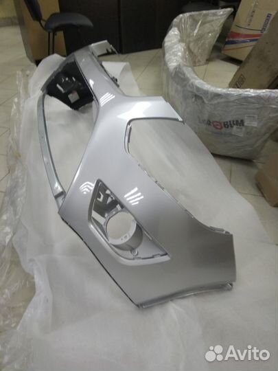 Бампер передний Ford Kuga 2008-12 в цвет