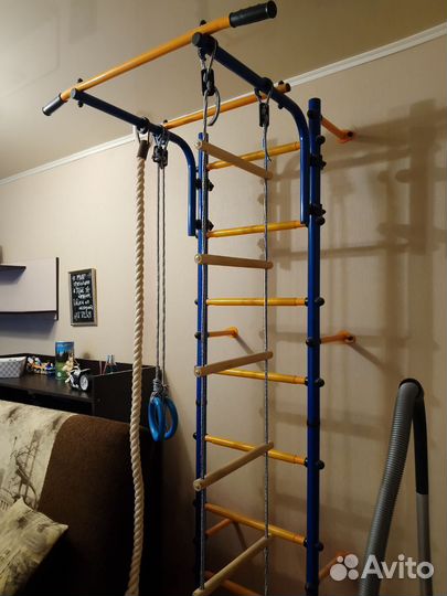 Спортивный уголок шведская стенка