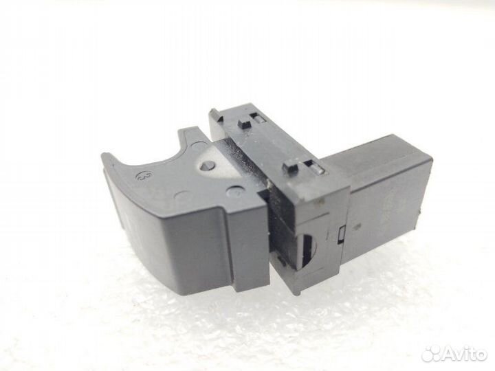 Кнопка стеклоподъемника задняя Volkswagen Tiguan 1