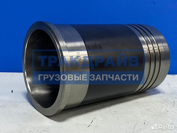 Гильза цилиндра Iveco мотор Cursor 10 F3AE0681