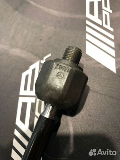 Тяга рулевая Mercedes W212 оригинал