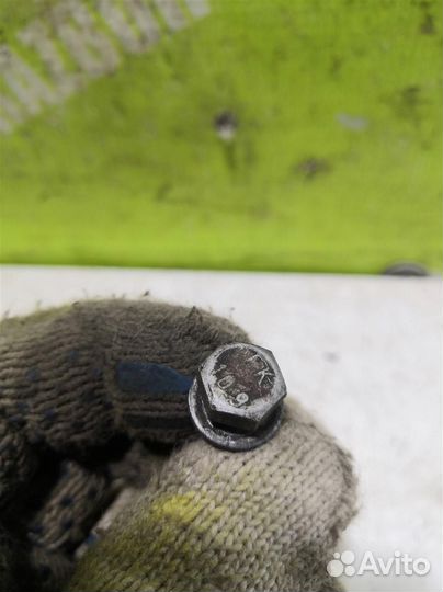 Болт маховика Рено Кенгу Кангу