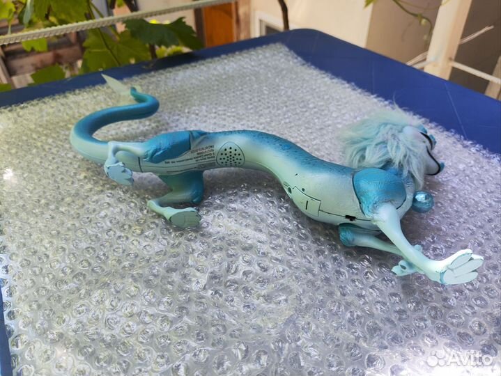 Дракон Сису Disney оригинал