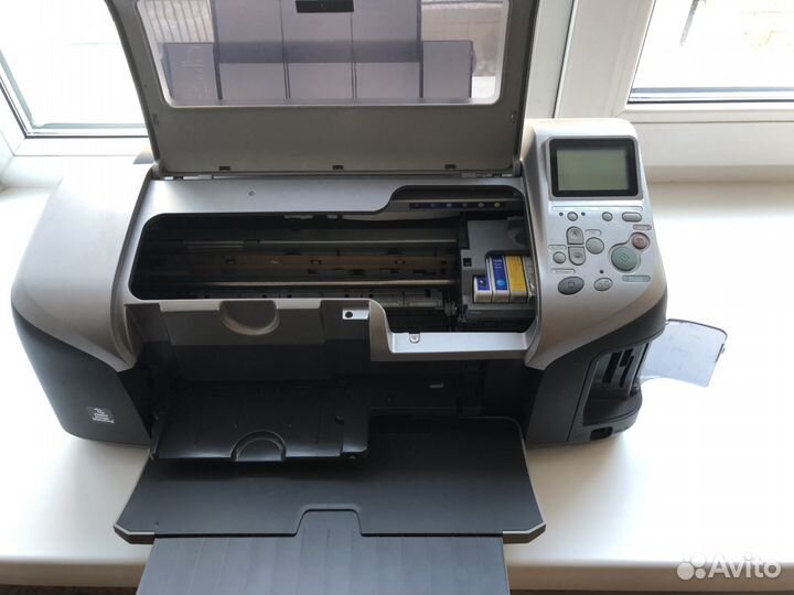 Продам фотопринтер Epson stylus photo R300