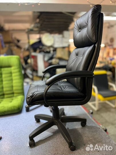 Компьютерное кресло