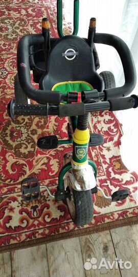 Детский трехколесный велосипед бу