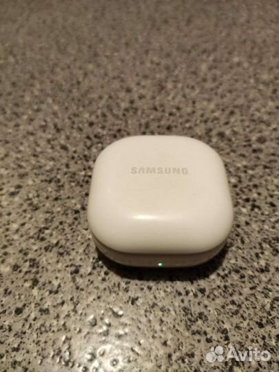 Samsung galaxy buds2