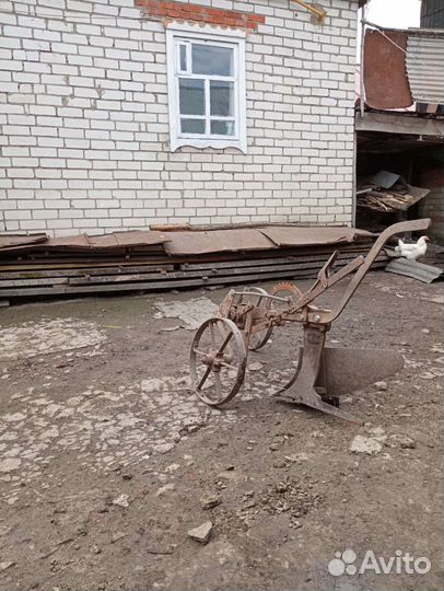 Конный плуг