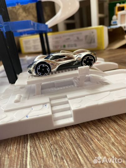 Парковка трек лифт эстакада