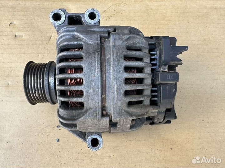 Генератор Renault Logan