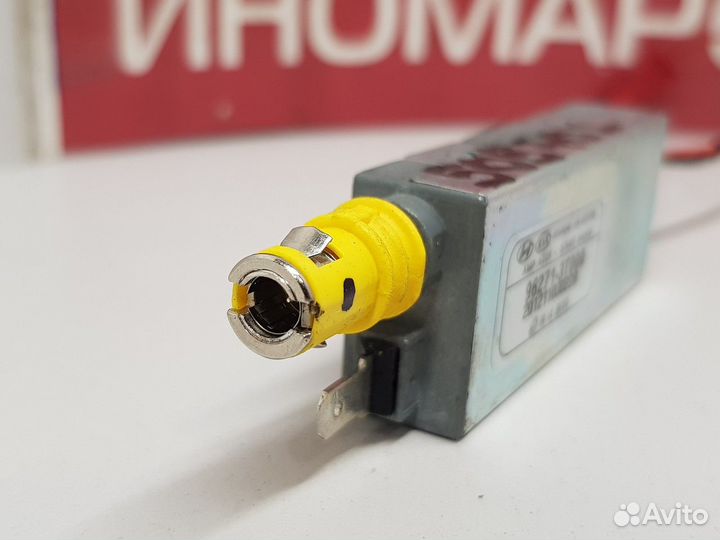 Антенна (Kia Quoris)