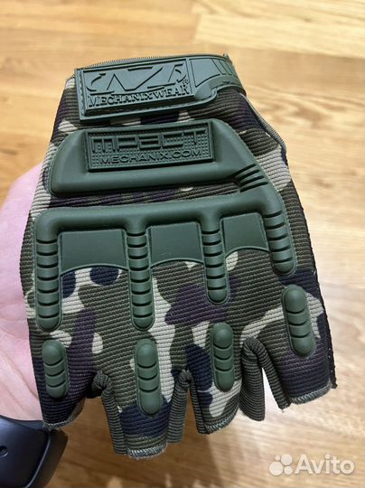 Перчатки mechanix