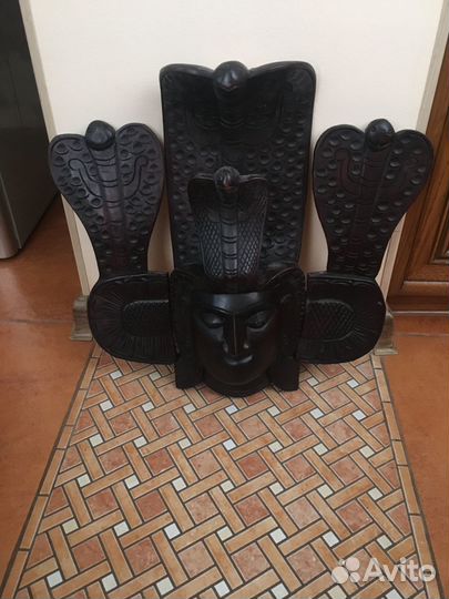 Маска деревянная