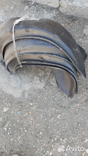 Подкрылки класика