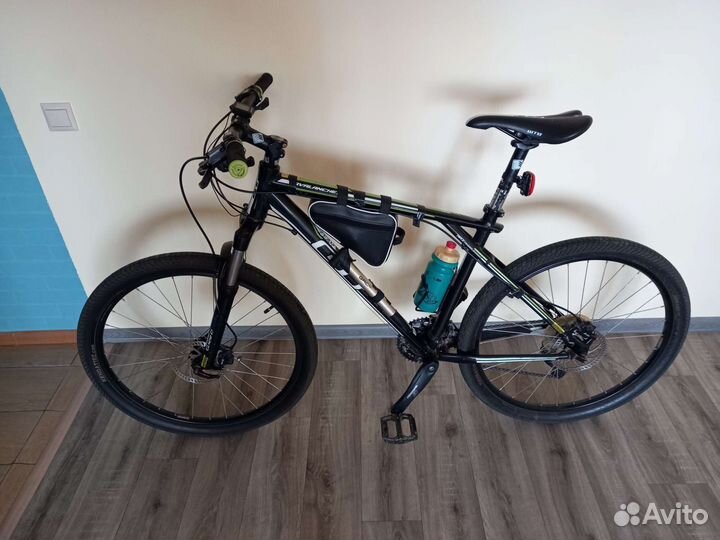 Велосипед gt avalanche 3.0