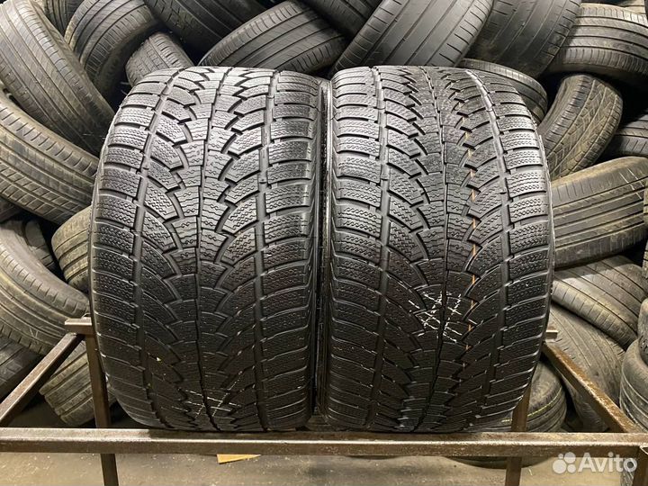 Nokian Tyres WR 295/30 R19