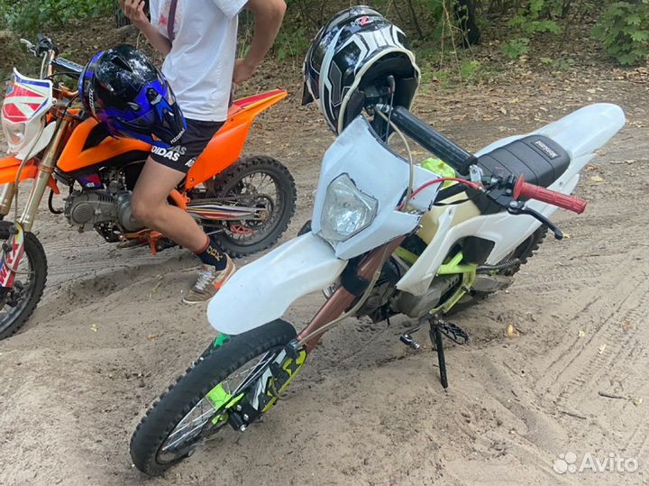 Питбайк 140 (motoland apex)