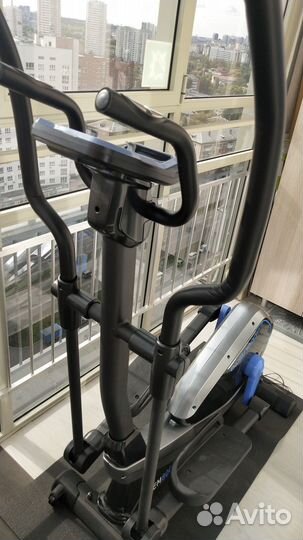 Эллиптический тренажер EVO fitness EM800