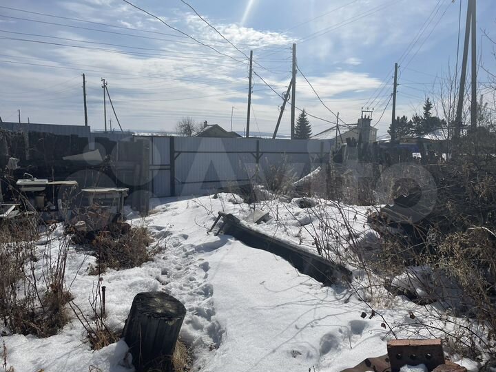 Дом 12 м² на участке 21,7 сот.